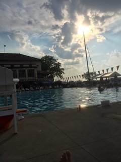 Nicole Curtis feet photo thumbnail