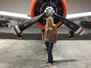 Nicole Curtis feet photo thumbnail