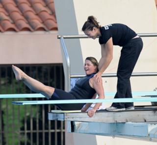 Nicole Eggert feet photo thumbnail