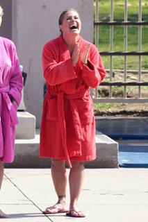 Nicole Eggert feet photo thumbnail