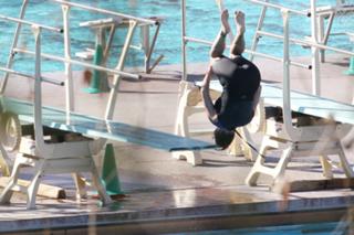 Nicole Eggert feet photo thumbnail