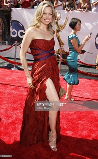 Nicole Forester feet photo 5
