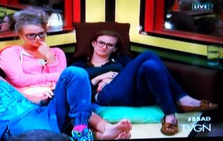 Nicole Franzel feet photo 17