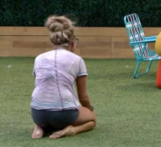 Nicole Franzel feet photo 18