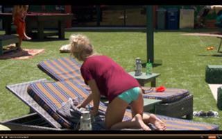 Nicole Franzel feet photo 16