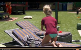 Nicole Franzel feet photo 15
