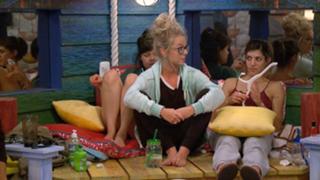 Nicole Franzel feet photo 9