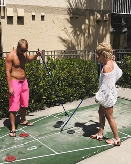Nicole Franzel feet photo 7