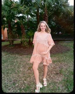Nicole Franzel feet photo 11