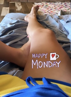 Nicole Franzel feet photo 6
