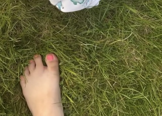 Nicole Franzel feet photo 13