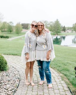Nicole Franzel feet photo 8
