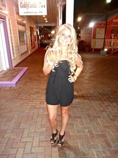 Nicole Franzel feet photo 11