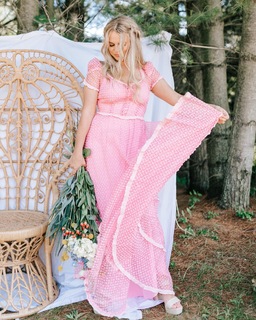 Nicole Franzel feet photo 8