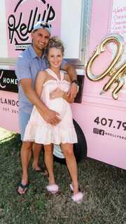 Nicole Franzel feet photo 15