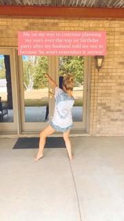 Nicole Franzel feet photo 14