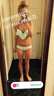 Nicole Franzel feet photo 3