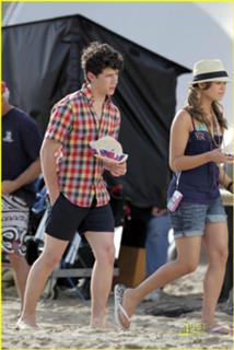 Nicole Gale Anderson feet photo 7