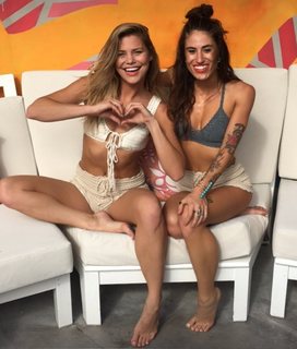 Nicole Kay Clark feet photo 8