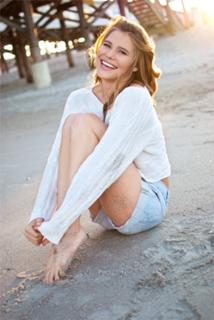 Nicole Kay Clark feet photo 13