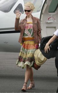 Nicole Kidman feet photo thumbnail
