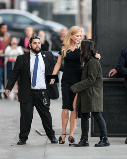 Nicole Kidman feet photo thumbnail