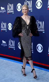 Nicole Kidman feet photo thumbnail