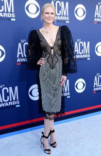 Nicole Kidman feet photo thumbnail