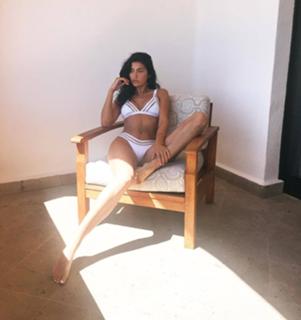 Nicole Lynn Williams feet photo 11
