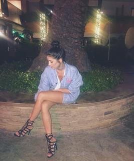 Nicole Lynn Williams feet photo 3