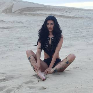 Nicole Lynn Williams feet photo 20