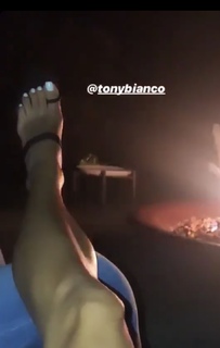 Nicole Lynn Williams feet photo 15