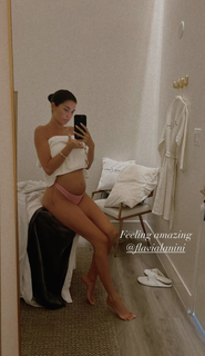 Nicole Lynn Williams feet photo 10
