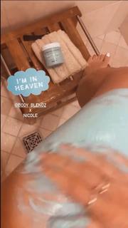 Nicole Lynn Williams feet photo 4