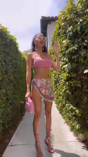 Nicole Lynn Williams feet photo 5