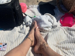 Nicole Lynn Williams feet photo 16