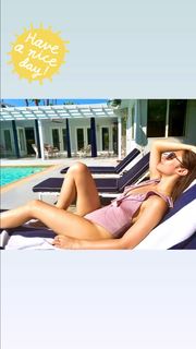 Nicole Maines feet photo 2