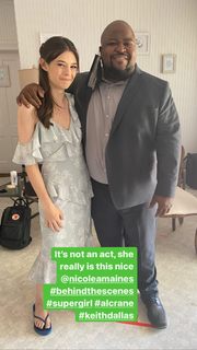 Nicole Maines feet photo 19