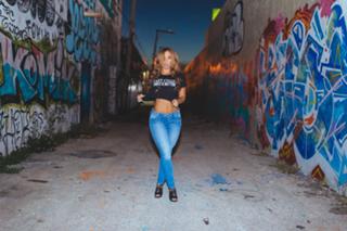 Nicole Mejia feet photo 15