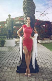 Nicole Minetti feet photo 7