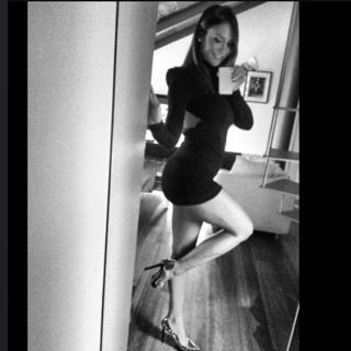 Nicole Minetti feet photo 2