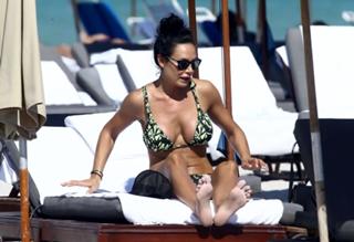 Nicole Minetti feet photo 7