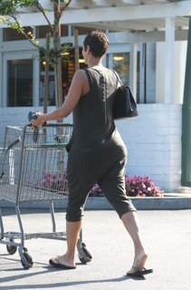 Nicole Murphy feet photo thumbnail