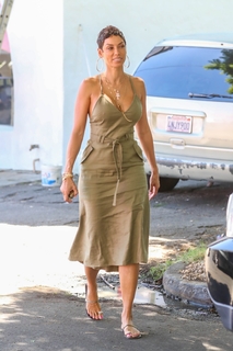 Nicole Murphy feet photo thumbnail