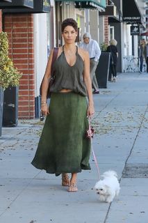 Nicole Murphy feet photo thumbnail