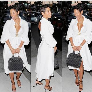 Nicole Murphy feet photo thumbnail