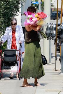Nicole Murphy feet photo thumbnail