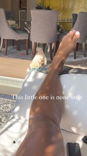 Nicole Murphy feet photo thumbnail