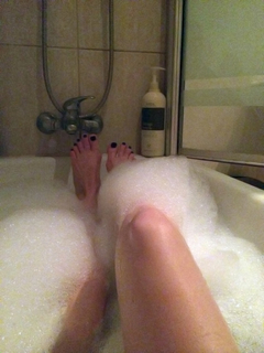 Nicole Neal feet photo 2