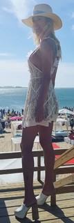Nicole Neumann feet photo thumbnail